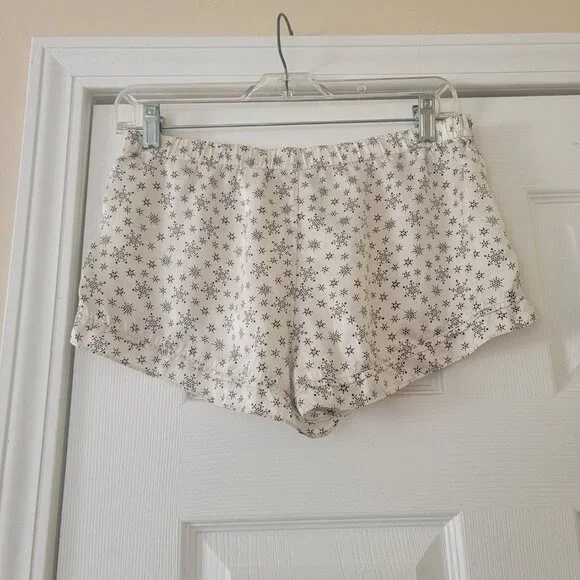 Victoria's Secret Silk Shorts with Snowflake Pattern - Picture 2 of 4